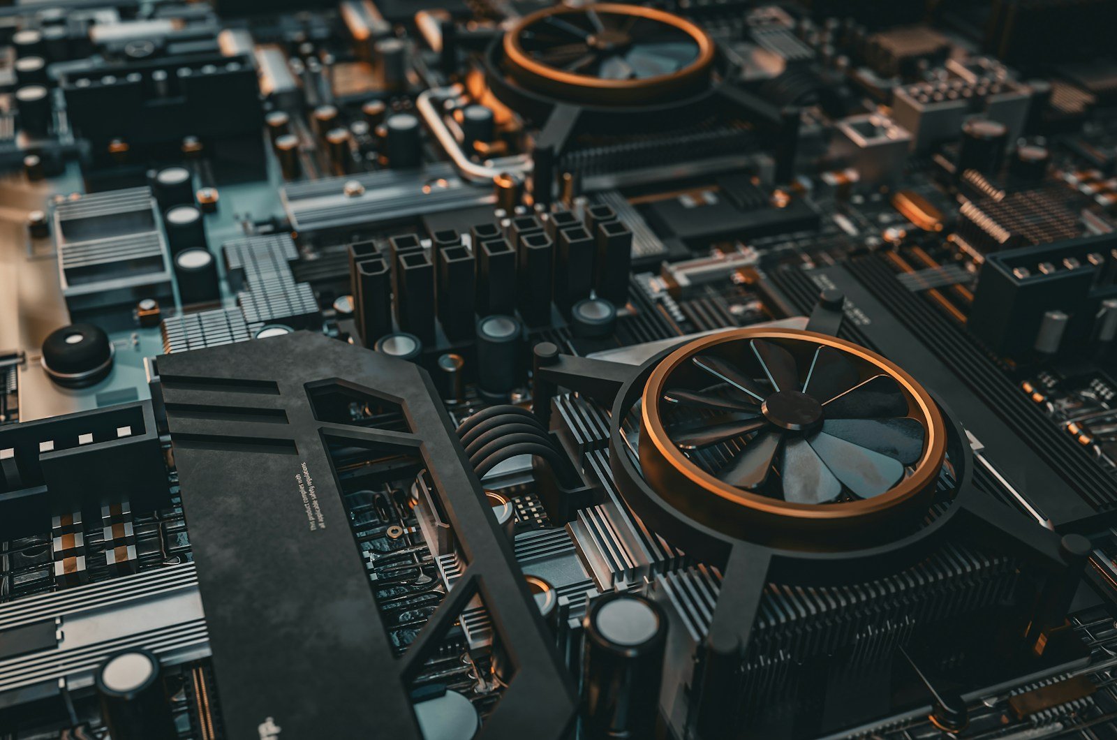 ATX vs E ATX Motherboards – How E atx is much better?